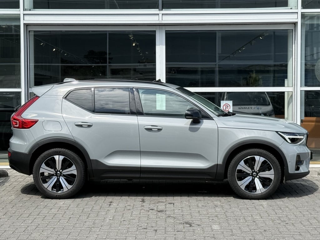 Volvo XC40 t4 211pk recharge ultimate dark| full options !!