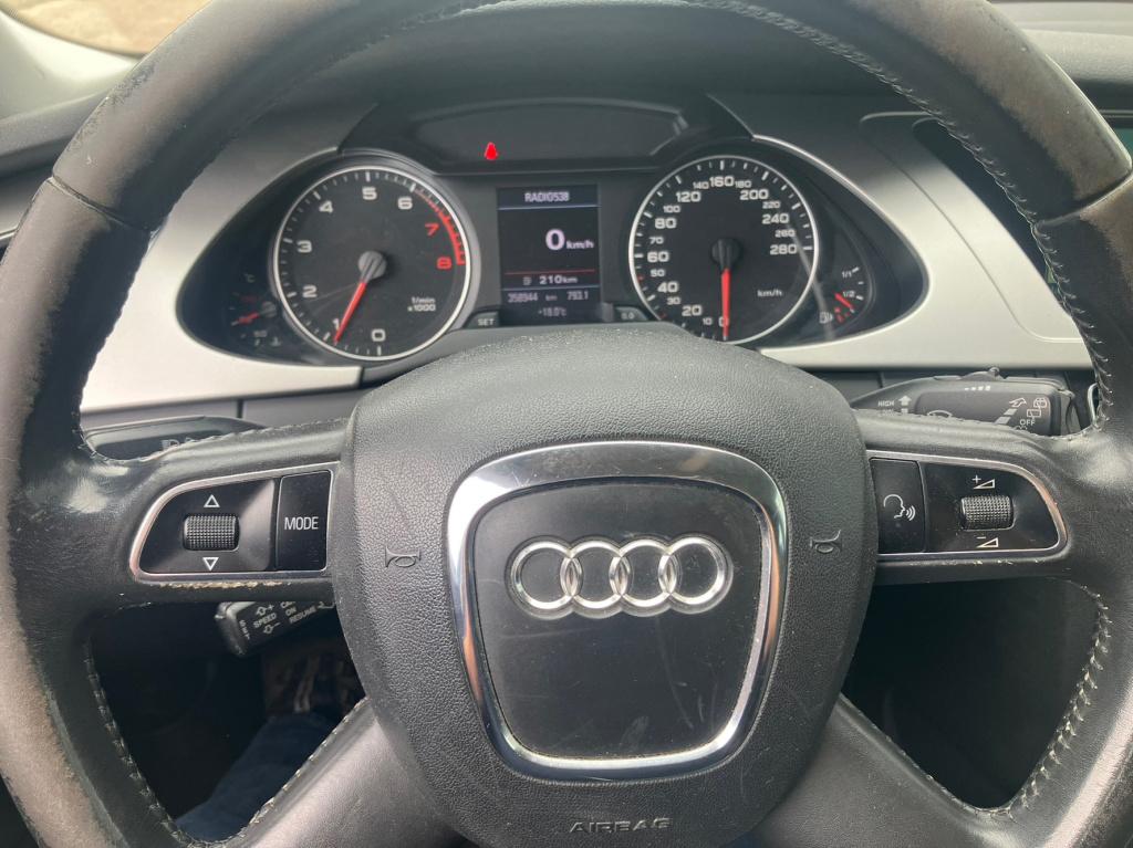 Audi A4 avant 1.8 tfsi pro line ecc xenon