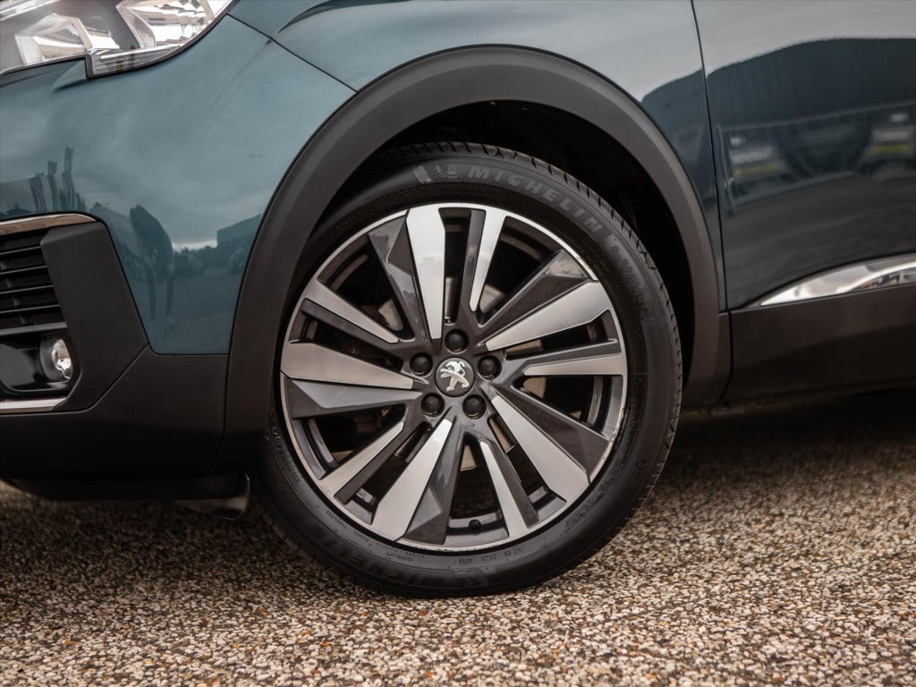 Peugeot 5008 1.2 puretech 130pk blue lease premium automaat | 7-zits |panor