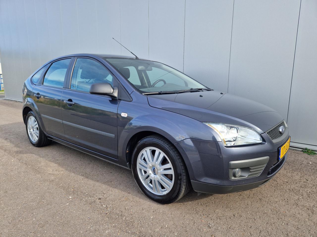 Ford Focus 1.6-16V Champion