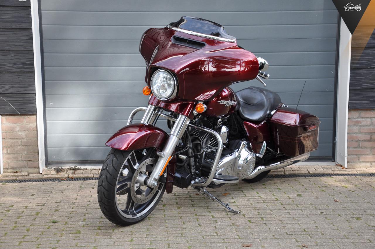 Harley-Davidson FLHXS Streetglide 103 ABS