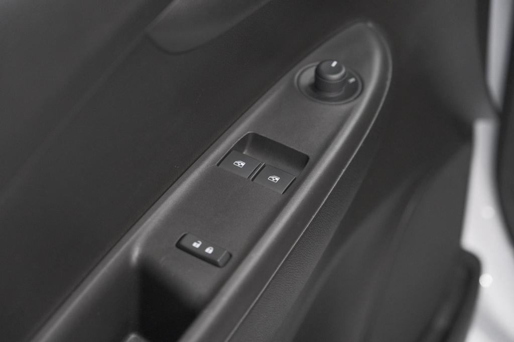 Opel Karl 1.0 ecoflex edition | apple carplay | cruise control | airco