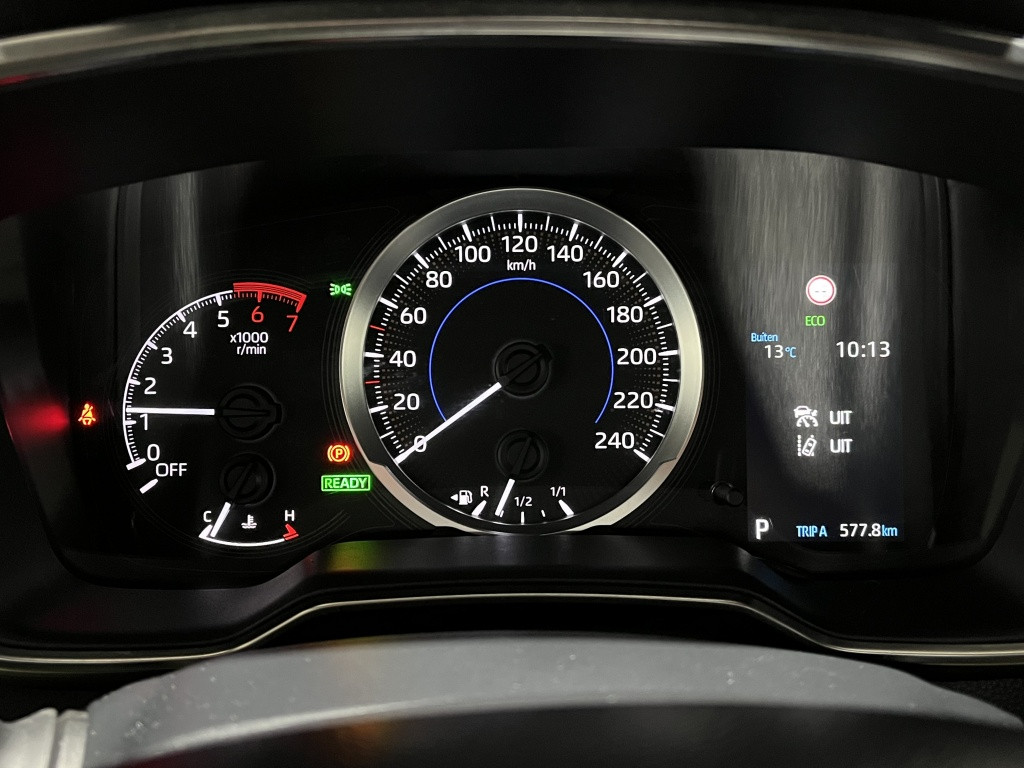 Toyota Corolla Touring Sports 1.8 hybrid active | apple carplay | camera |