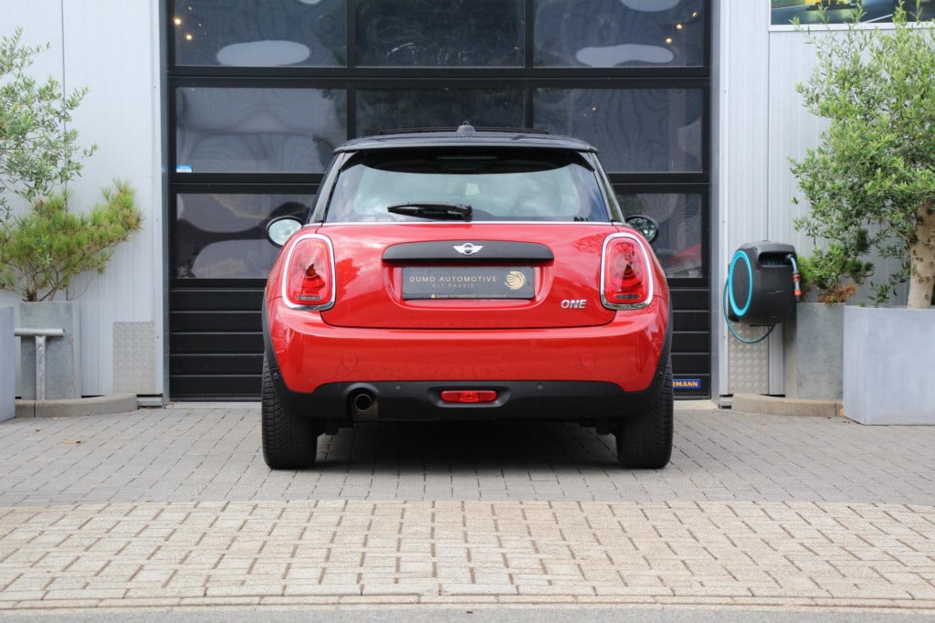 Mini One mini 1.2 chili business - pano - pdc rondom - led - stoel verw - n