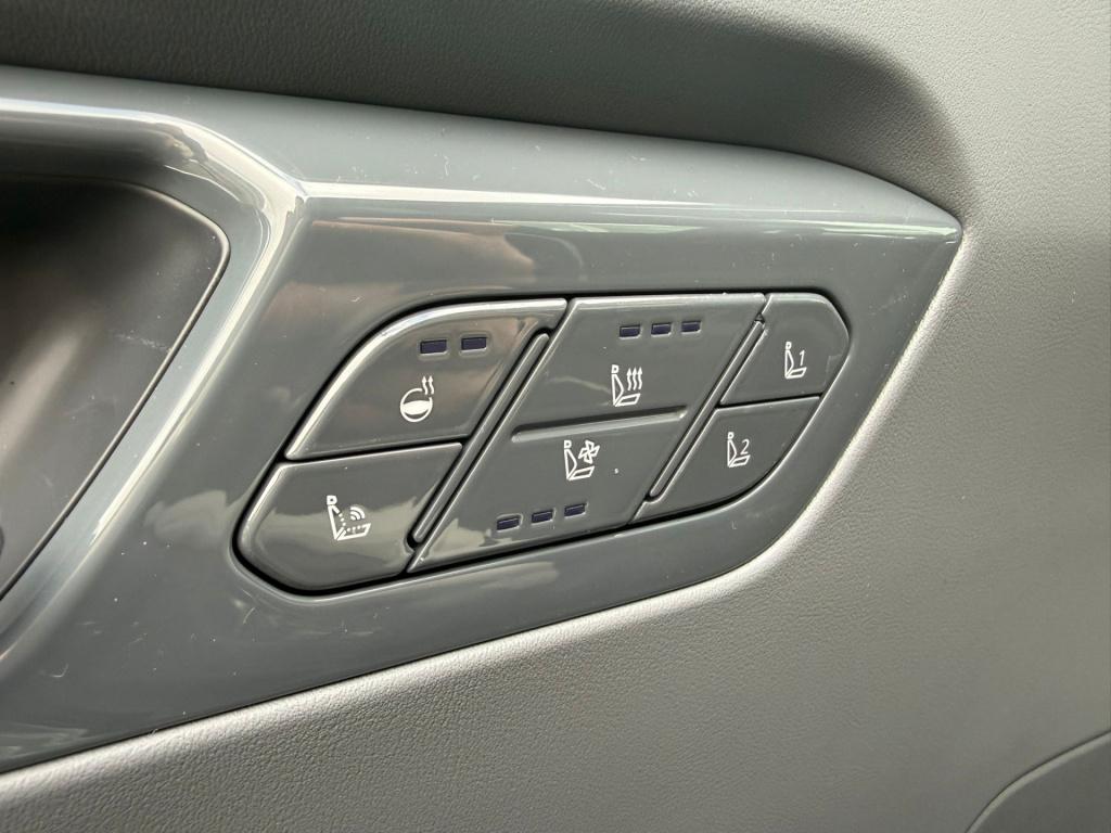Kia Ev9 gt-line awd 99.8 kwh | premium audio | 7 zits | schuif kantel dak |