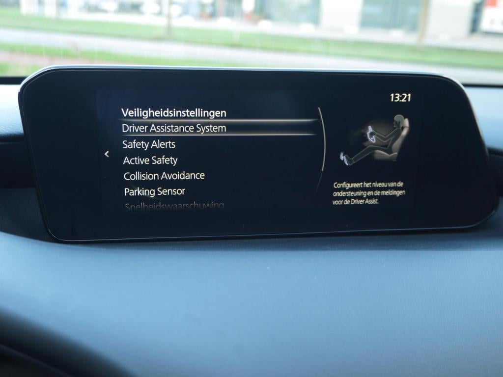 Mazda 3 2.0 e-skyactiv-g m hybrid 122 comfort|rijklaar