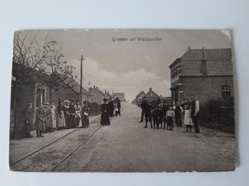 Walzoorden: Walsoordensestraat richting de steiger