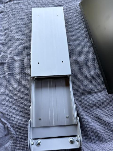 12v TV camper/caravan met automatische schotel