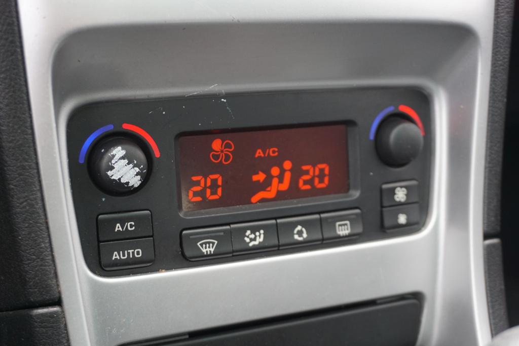 Peugeot 307 sw 1.6-16v griffe climate / cruise / pano / leder / parkeers. /