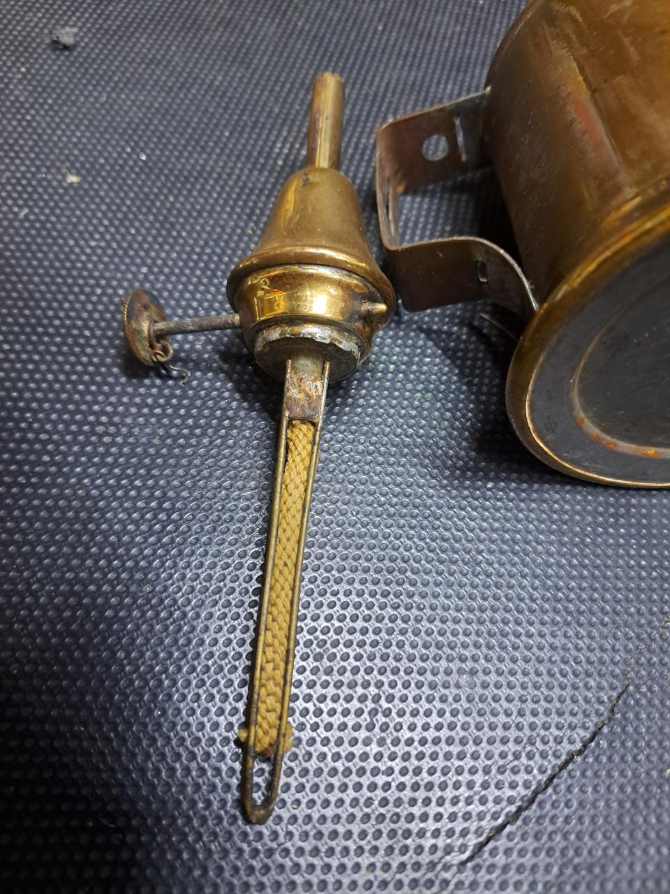 Olielamp Hirondelle ,Frankrijk