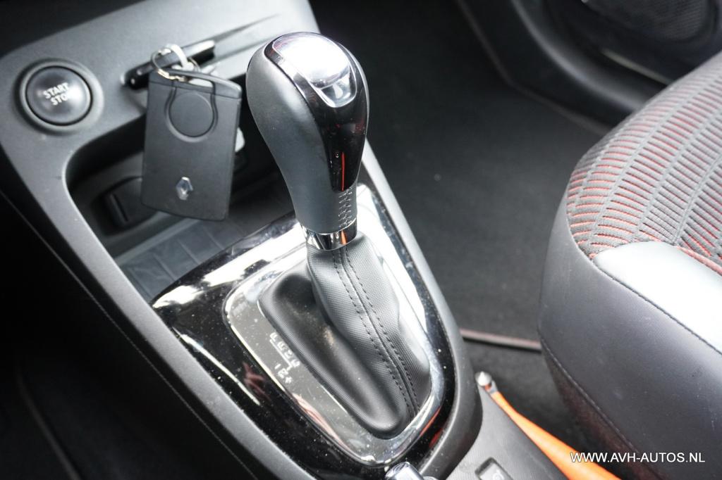Renault Captur 1.2 tce helly hansen automaat