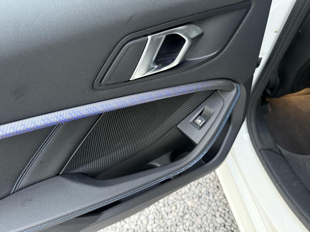 BMW 1 Serie 118i high executive m-sportpakket 5-drs