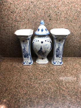 Mooie drie delig kaststel.