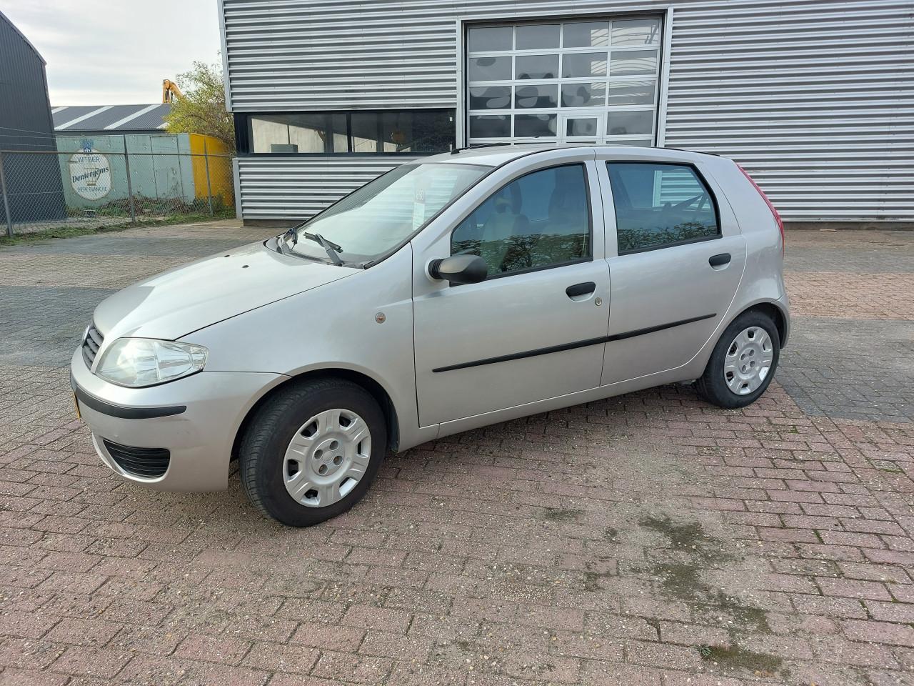 Fiat punto bj 2006 1250 euro
