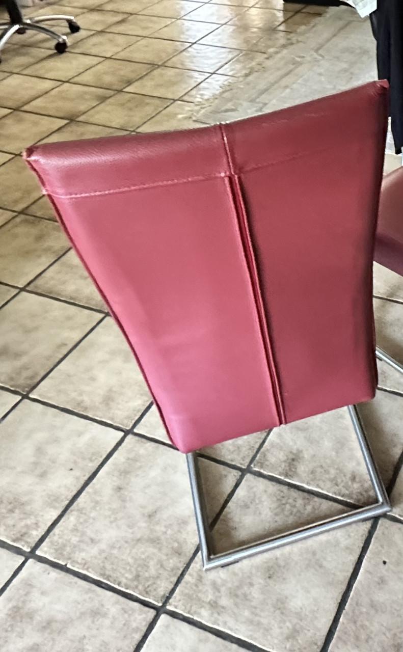 Set van 4 Eetkamerstoelen Zo Goed Als Nieuw.