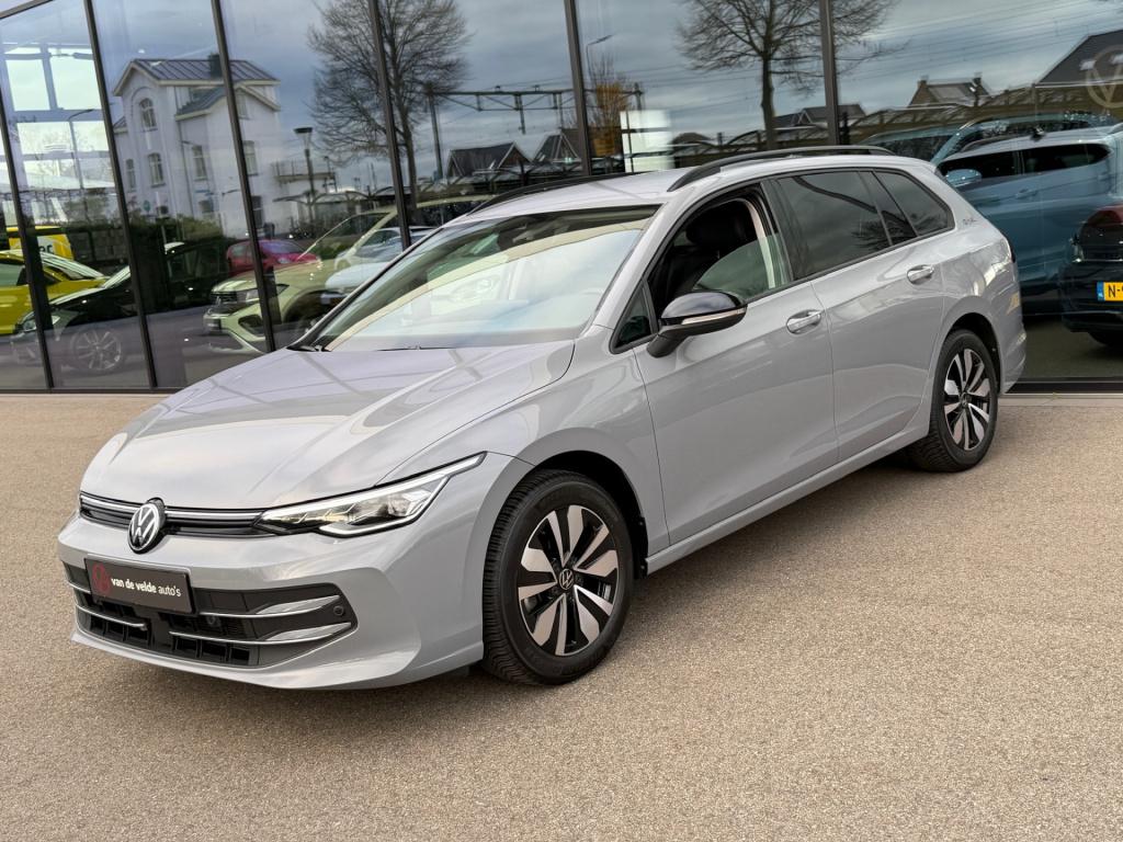 Volkswagen Golf 1.5 tsi 150pk goal | trekhaak | camera | dode hoek | rijkla