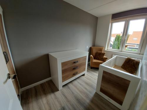 Babykamer meubels Kidsmill Long Island - Ledikant, commode en kledingkast