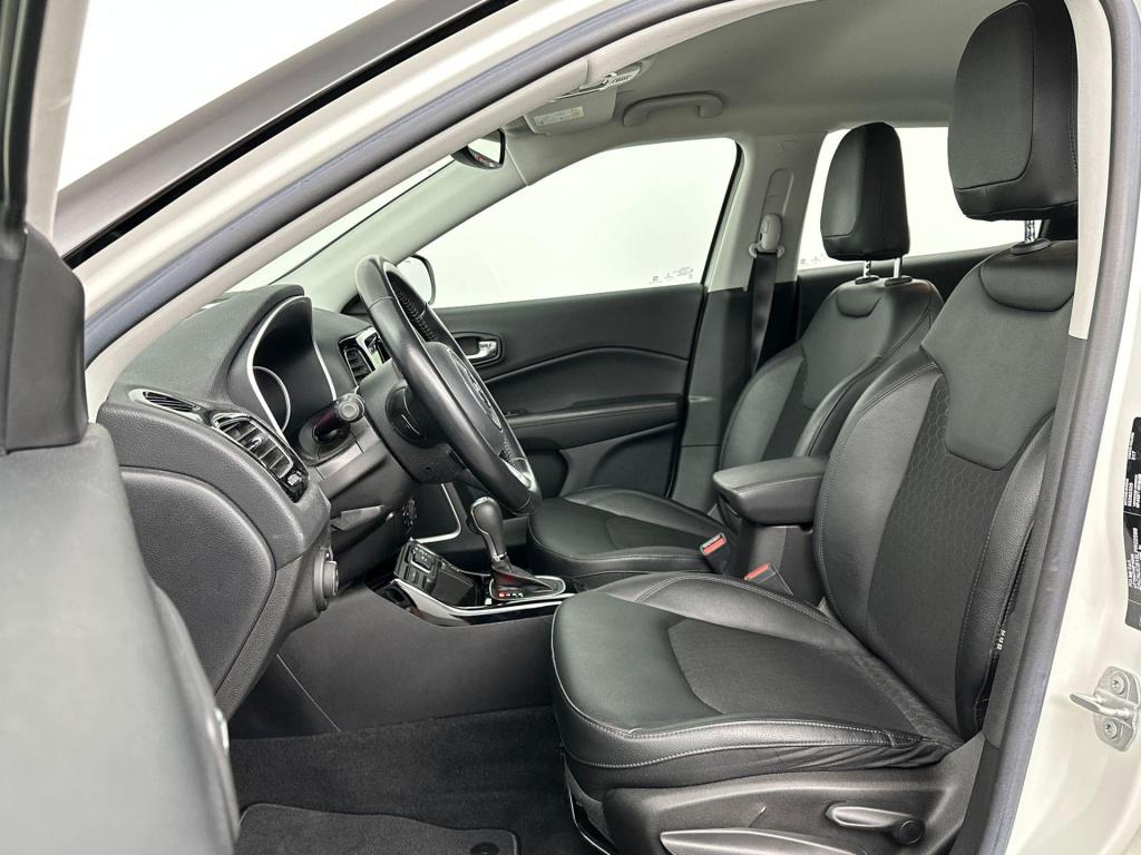 Jeep Compass 1.3t night eagle liberty edition | apple carplay/ android auto