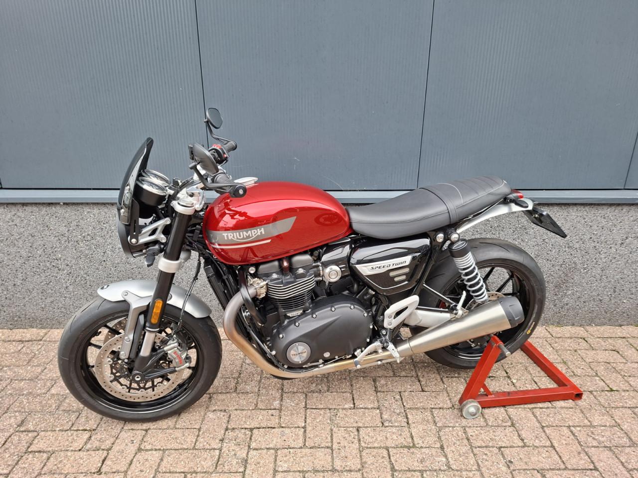 Triumph Speed Twin 1200