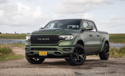 Dodge Ram 1500 5.7 v8 4x4 crew cab limited bpm vrij / all in prijs / pano /