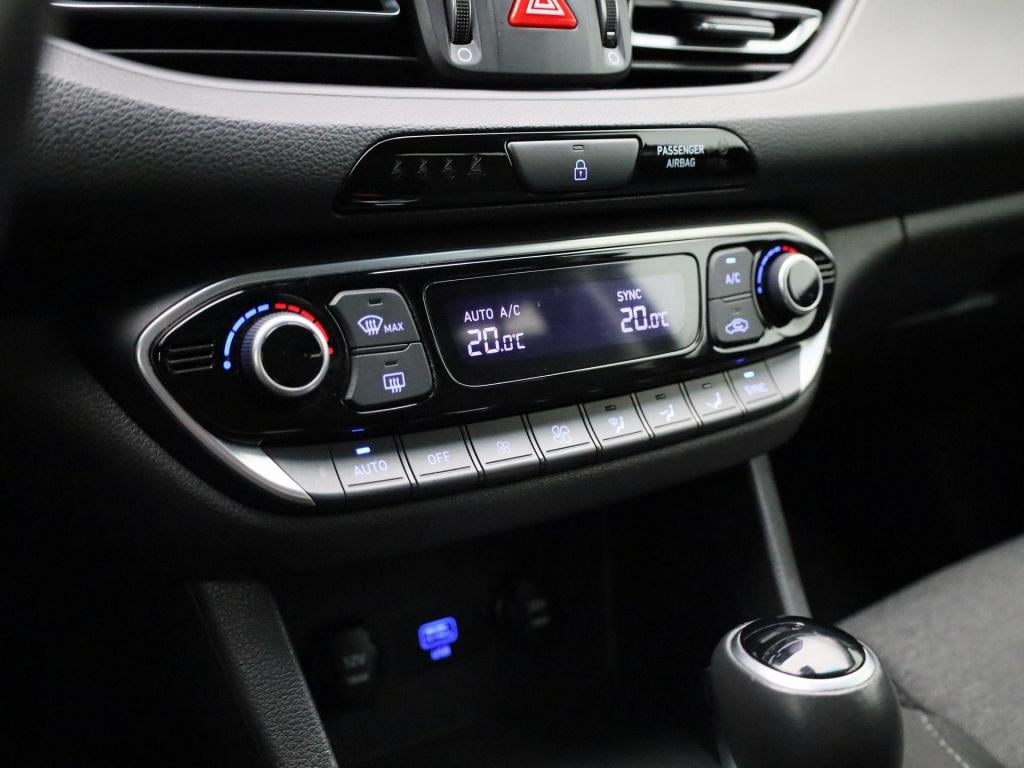 Hyundai I 30 wagon 1.0 t-gdi mhev comfort | automaat | navigatie | achterui