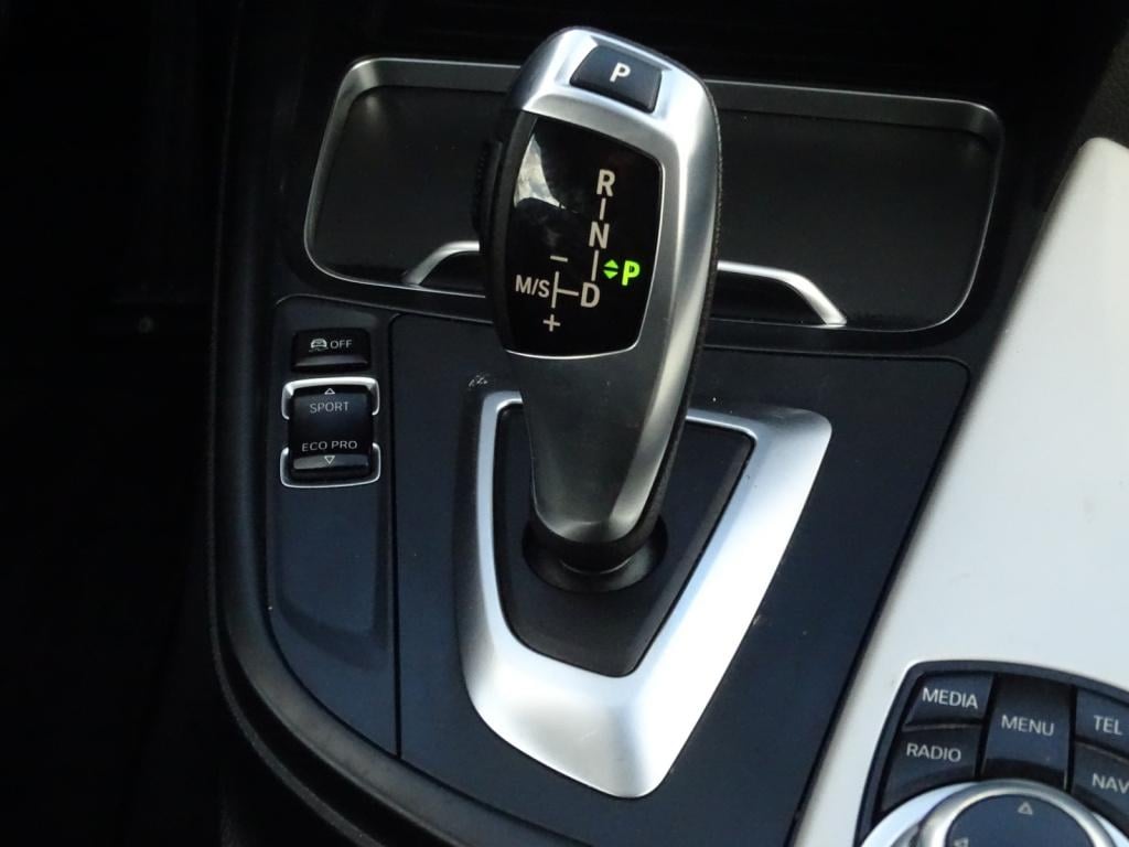 BMW 3-serie touring 318i executive automaat