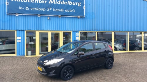 Ford Fiesta 1.25 limited 5deurs bj:2011 airco 121.000 km i.z.g.st