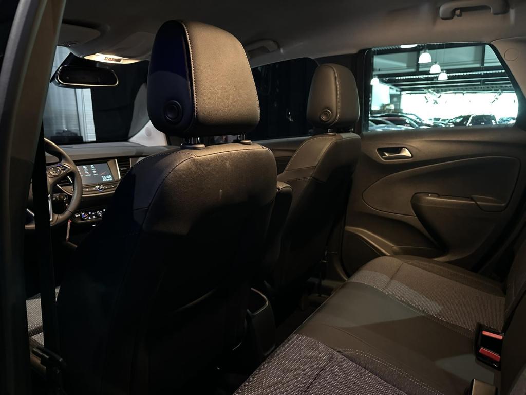 Opel Crossland X 1.2 turbo elegance *camera*climate*stoelverwarming*