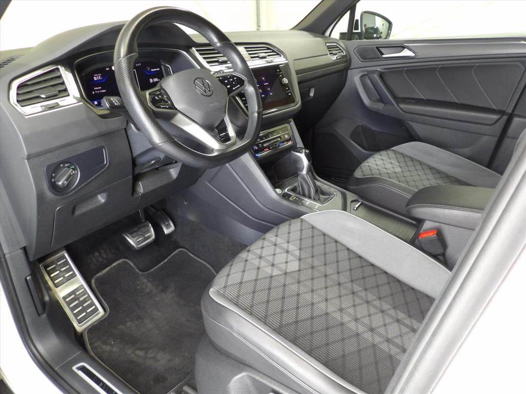 Volkswagen Tiguan 1.5 tsi 150pk dsg r-line
