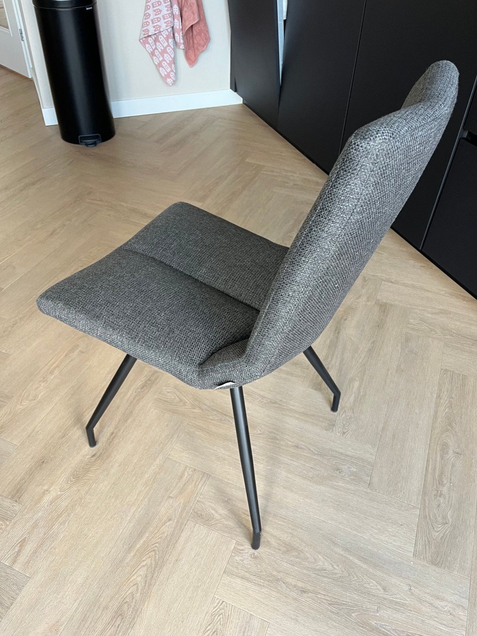 6x Eetkamerstoelen Artella Xooon