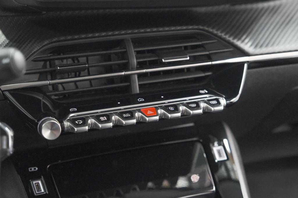 Peugeot 208 puretech 100 allure | gris selenium | apple carplay | parkeerse