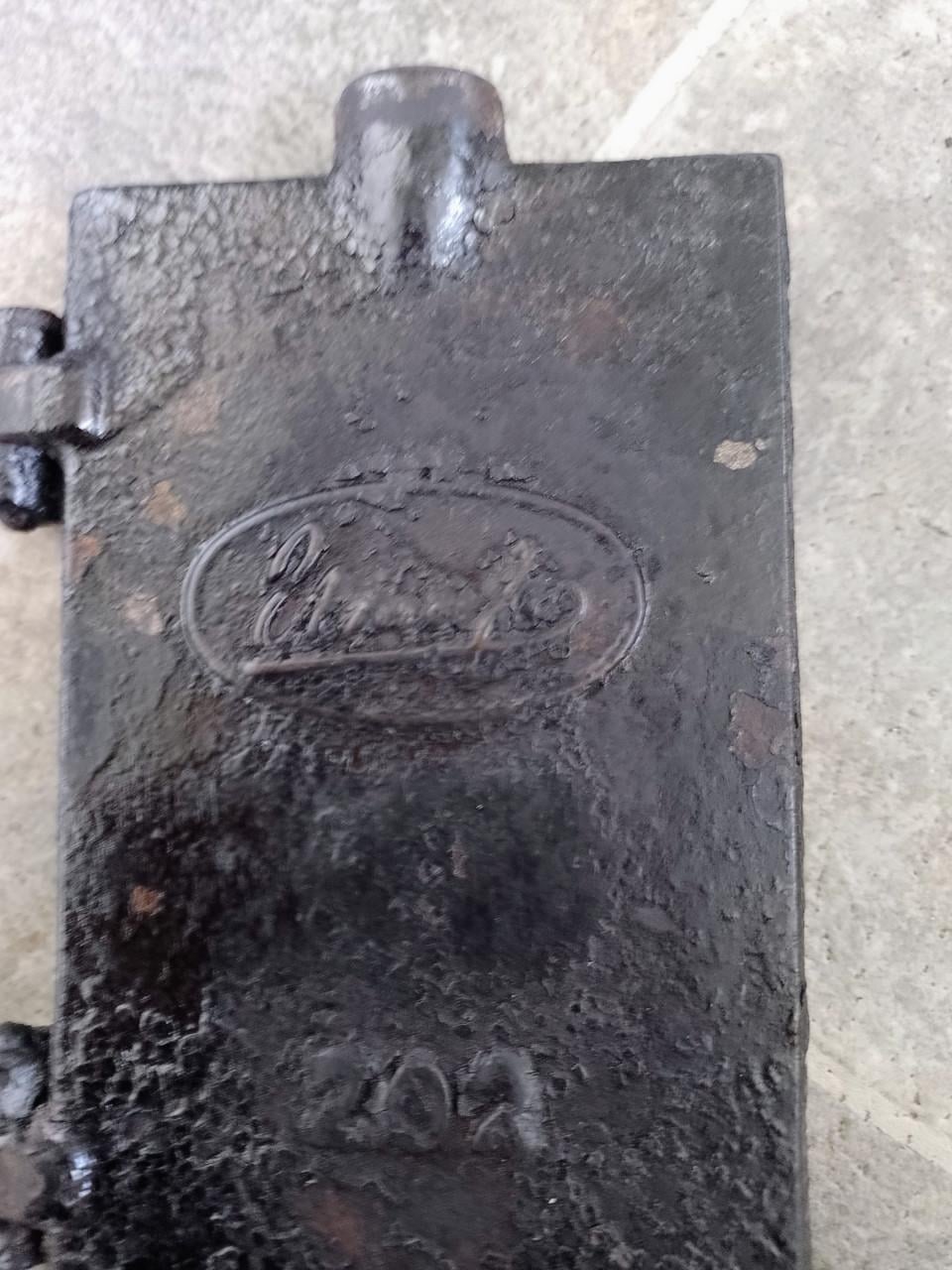 Wafelijzer, voor nieuwjaarswafeltjes