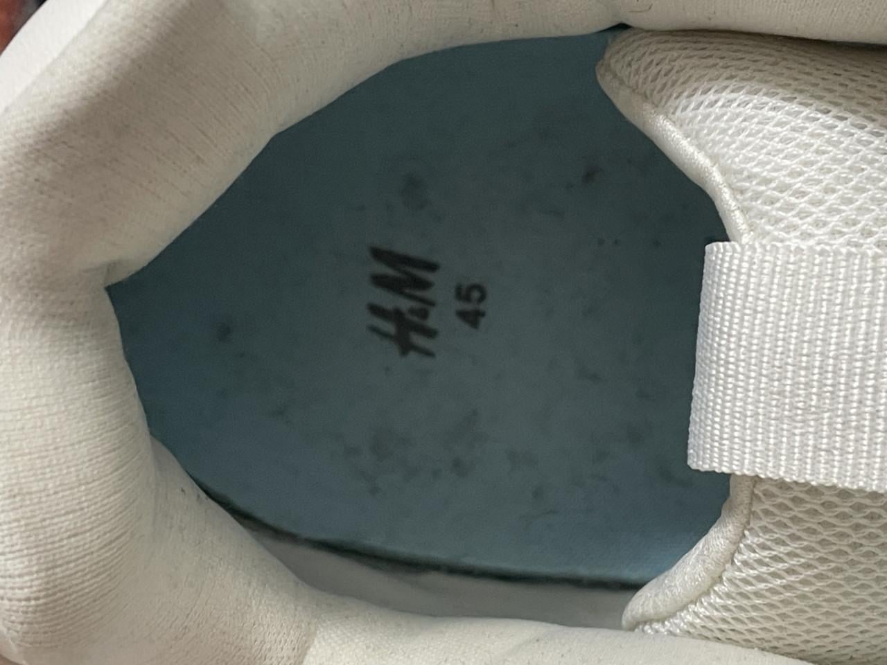 H&M maat 45 Witte sneakers chunky zool  Maar 2x gedragen