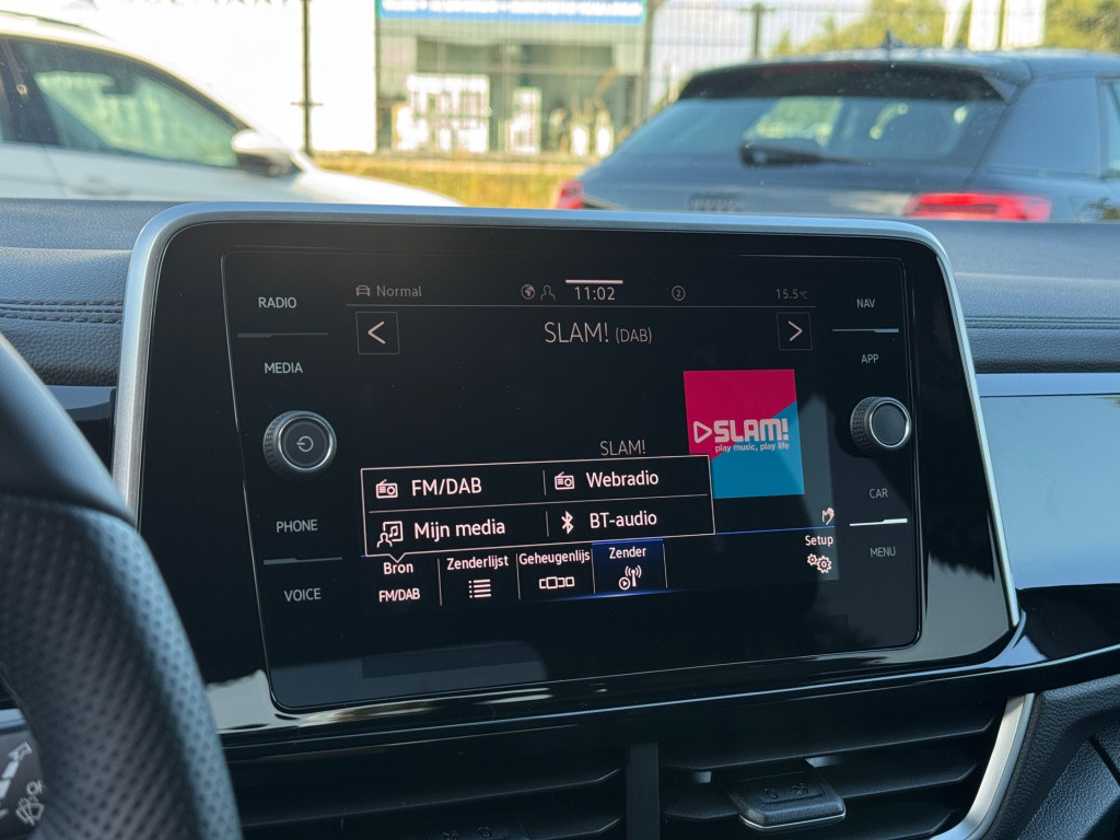 Volkswagen T-roc 1.5 tsi r-line edition * camera * massage * parkeerhulp