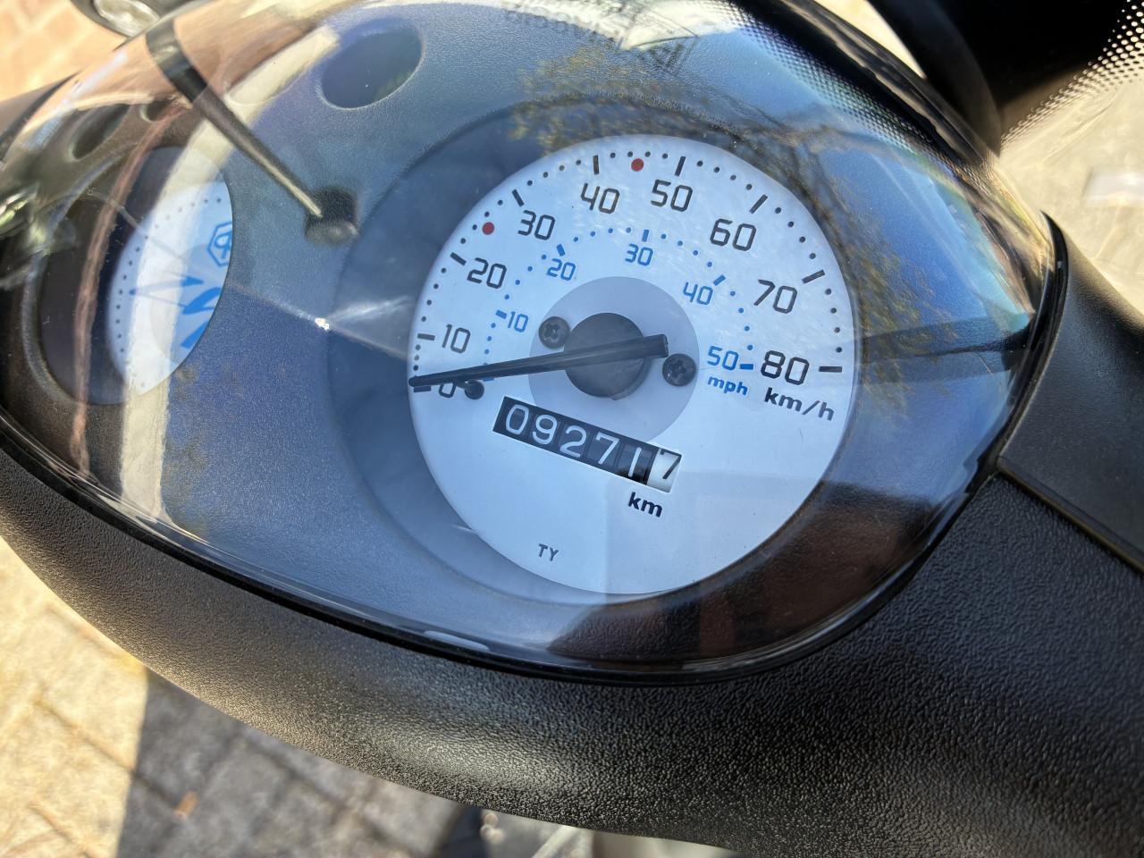 MOOIE PIAGGIO ZIP 4 TAKT 2V SNOR SCOOTER BOUWJAAR 2017