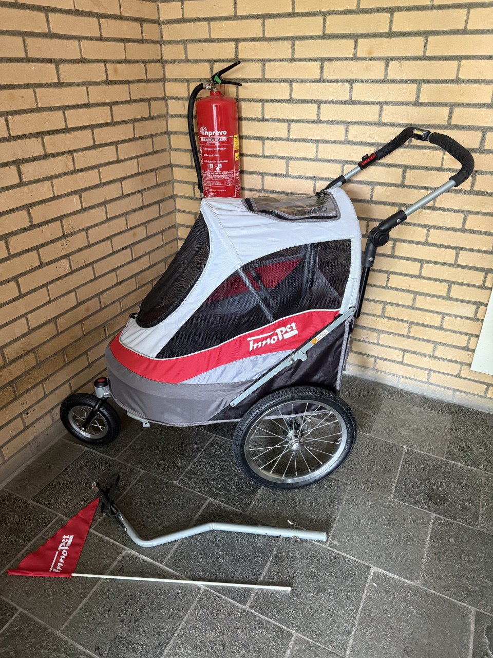 Zgan honden fietskar buggy InnoPet Sporty Dog Trailer Deluxe