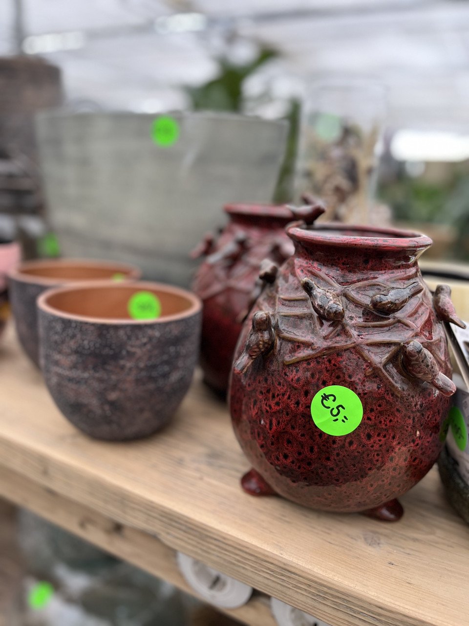 Diverse binnenpotten en decoratie