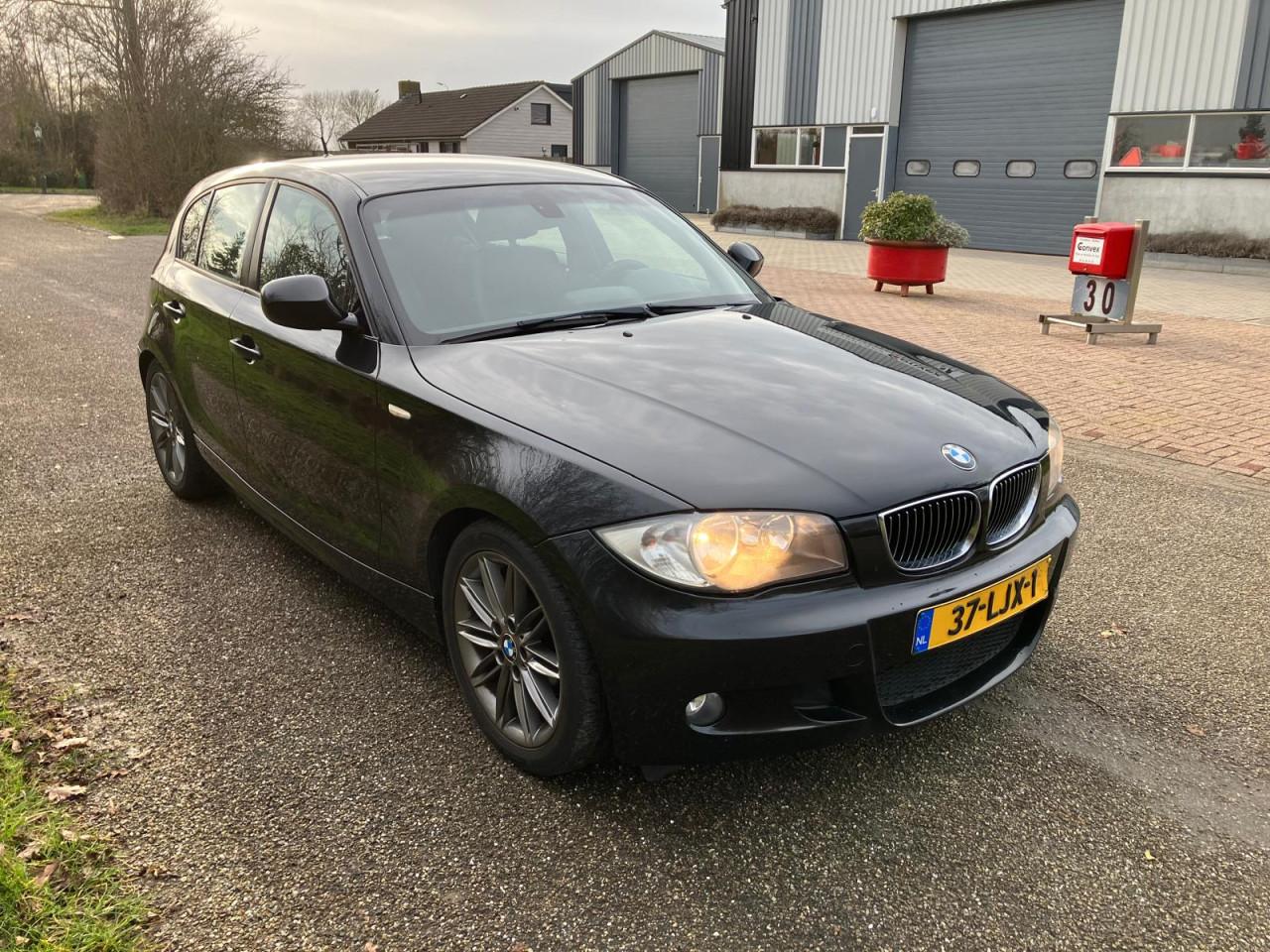 BMW 118i