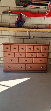 Leuke oude grenen ladenkast/dressoir