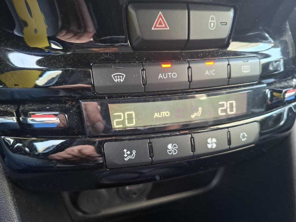 Peugeot 2008 suv 110 allure nav/cam/lmv