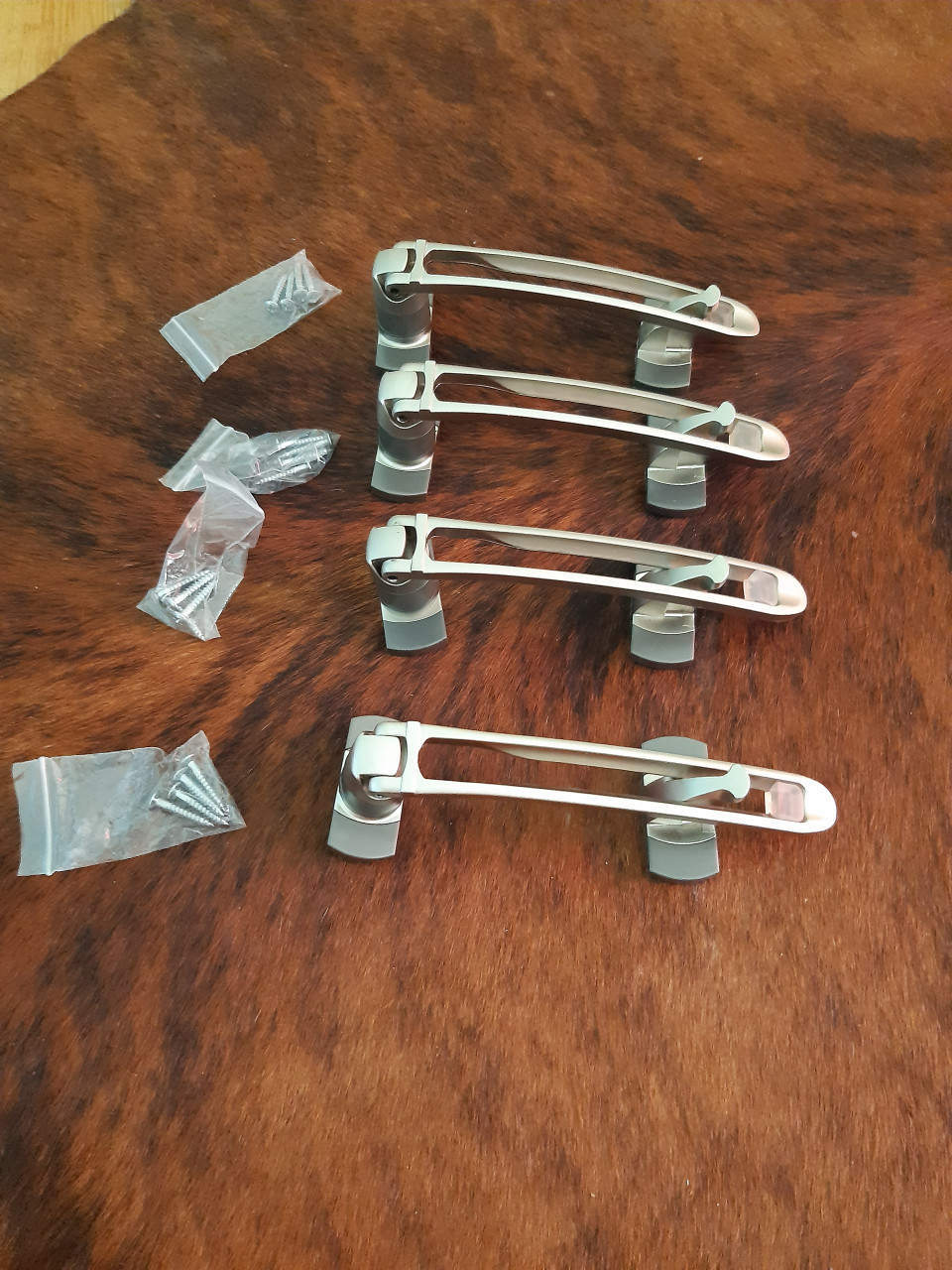 4x Kierstandhouder deur M4 nikkel