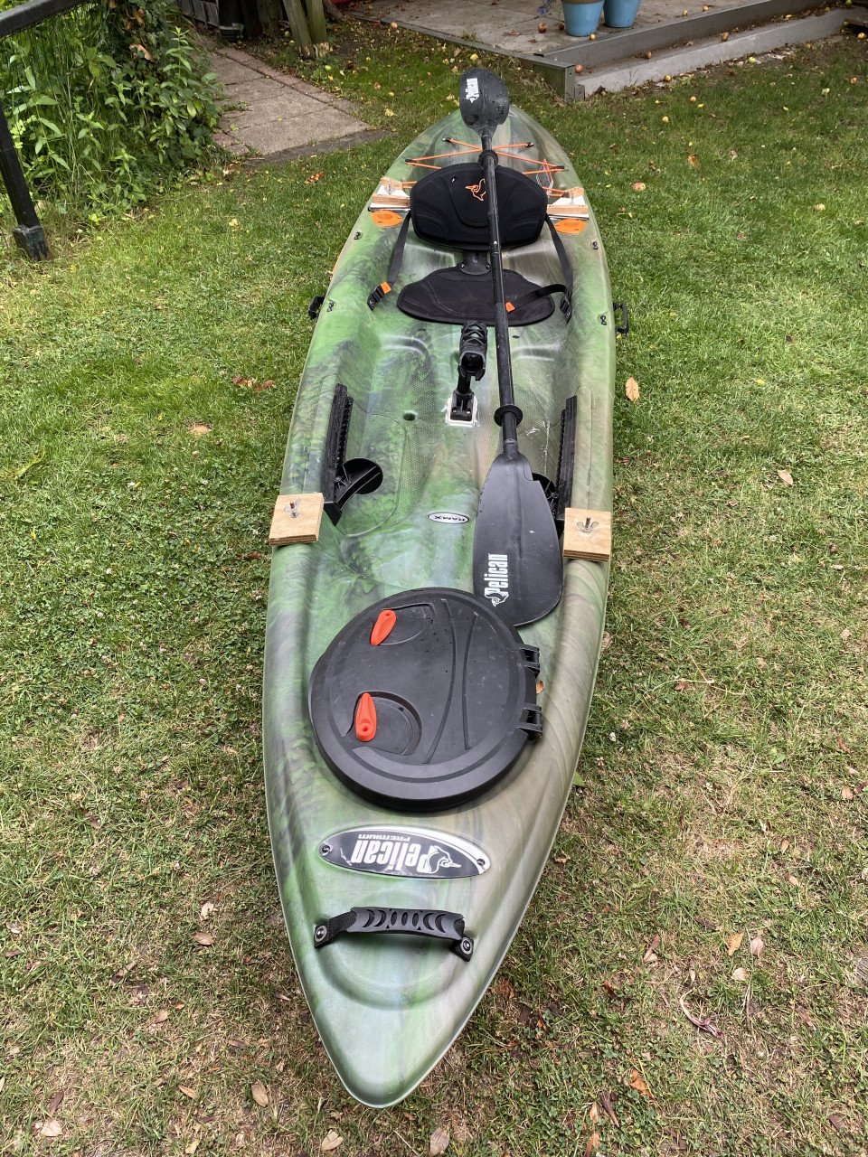 Canadese viskano, kano, Pelican Strike 120 X, met extra's