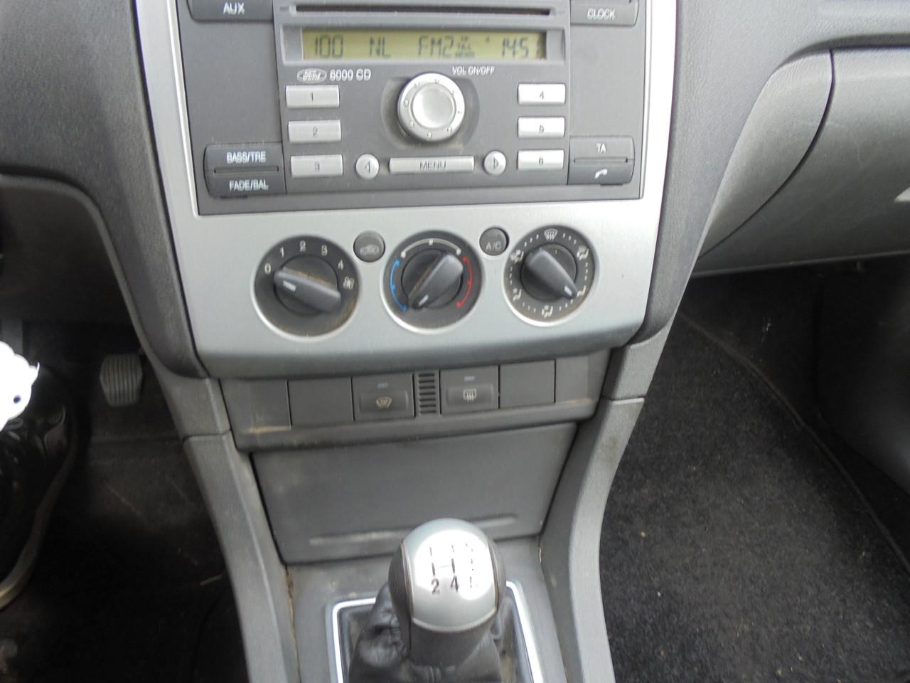 Ford Focus 1.6-16V Futura (2007) – NAP Logisch – APK tot 2027!