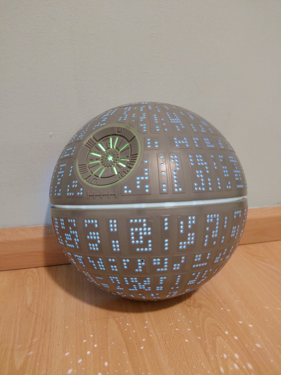 Star wars death star lamp