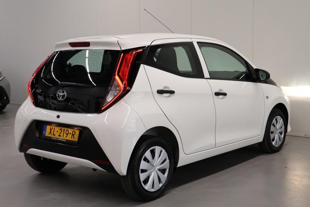 Toyota Aygo 1.0 vvt-i x-fun