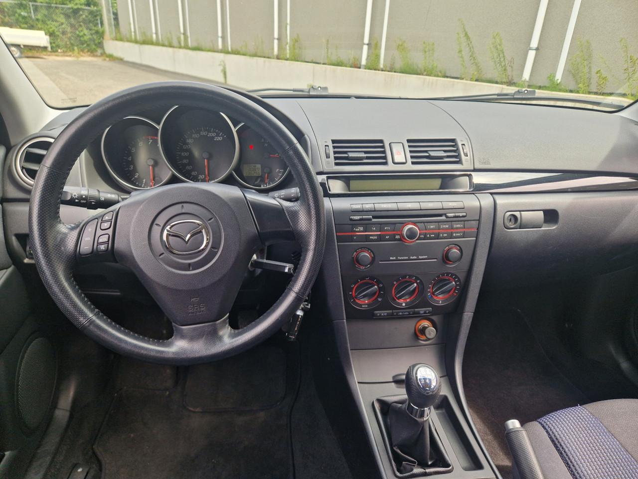 Mazda 3 Sport 1.6 Touring