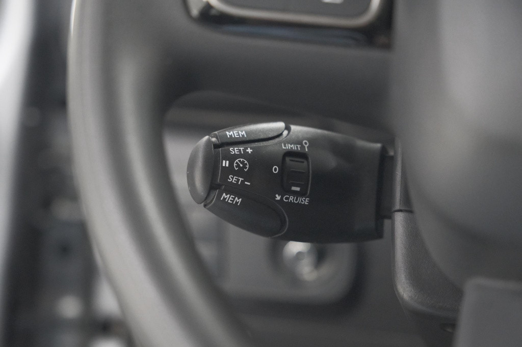 Citroen C3 puretech 82 c-series | trekhaak | camera | apple carplay | allse