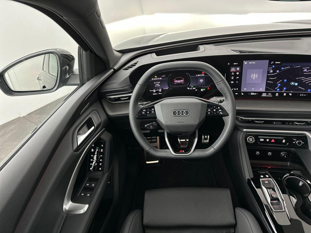 Audi Q5 s edition competition e-hybrid 270 kw / 367 pk suv