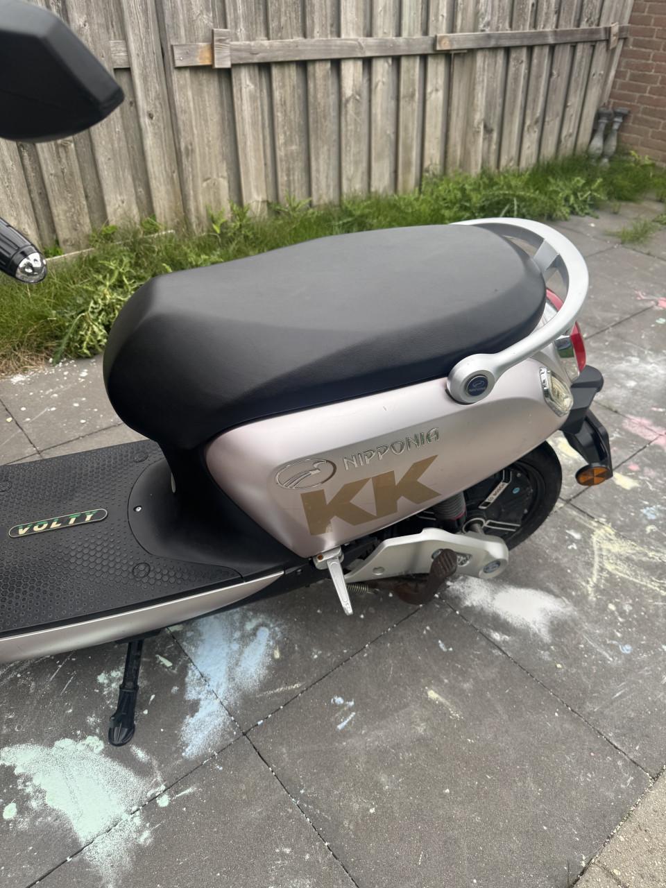 Nippiona Volty scooter elektrisch (2020)