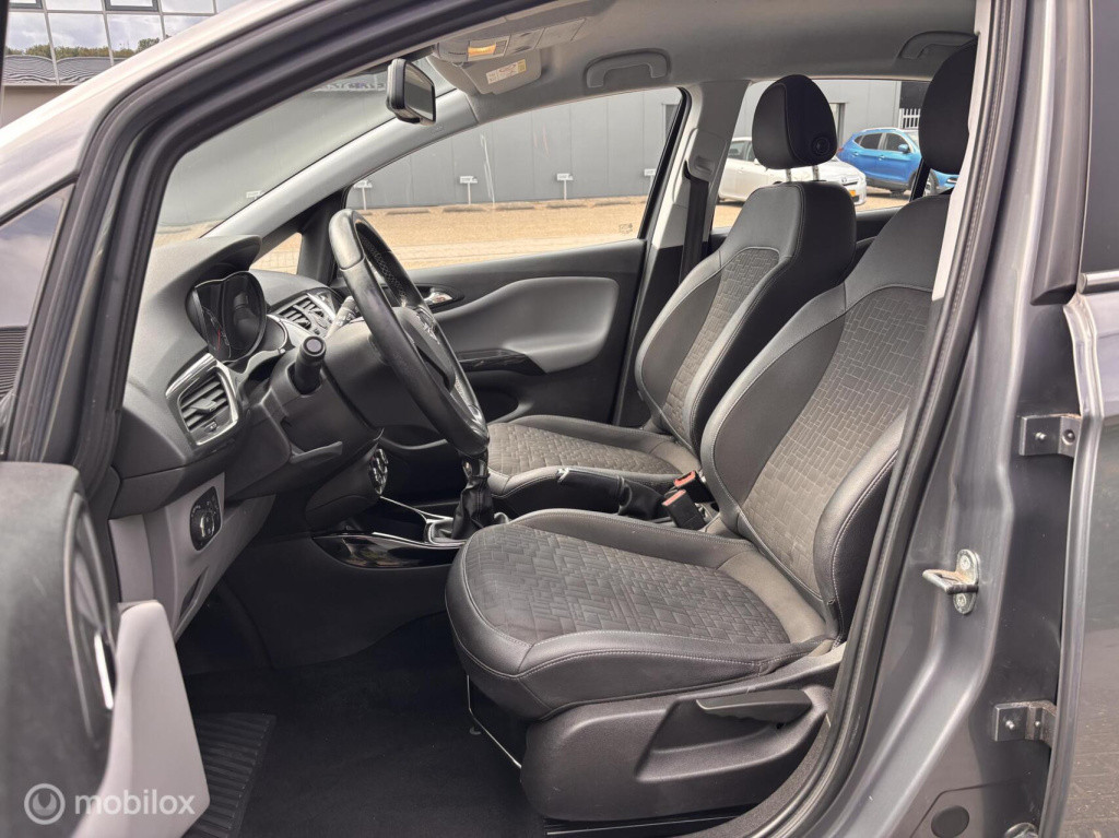 Opel Corsa 1.4 cosmo xenon